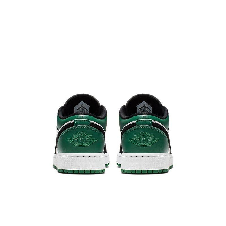 Air Jordan 1 Low &