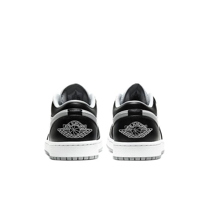 Air Jordan 1 Low &