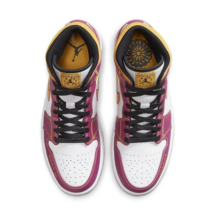 Air Jordan 1 Mid &