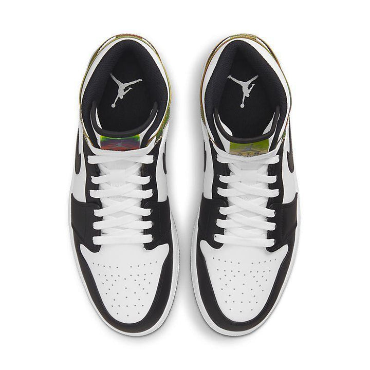 Air Jordan 1 Mid &