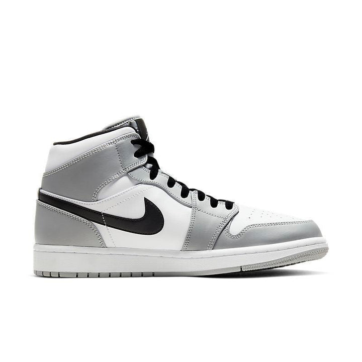 Air Jordan 1 Mid &