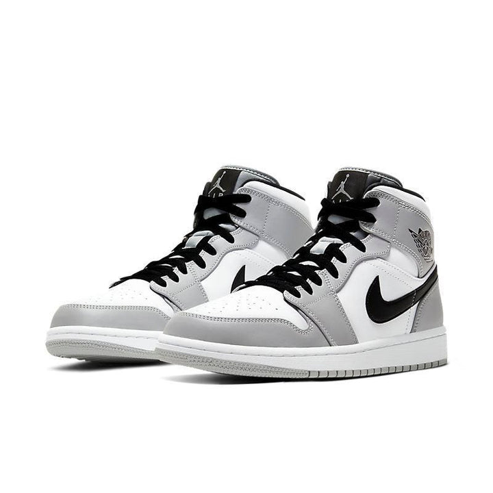Air Jordan 1 Mid &