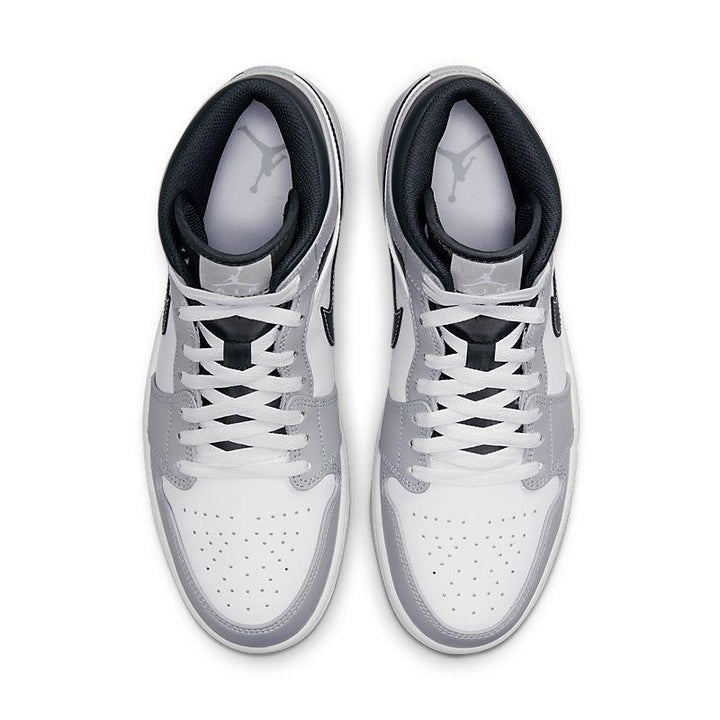 Air Jordan 1 Mid &