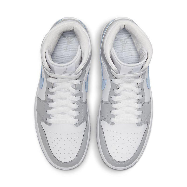 Air Jordan 1 Mid &