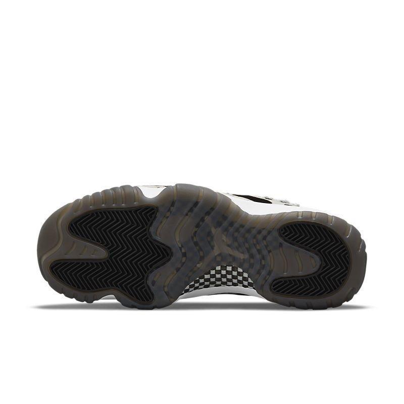 Air Jordan 11 Retro High &