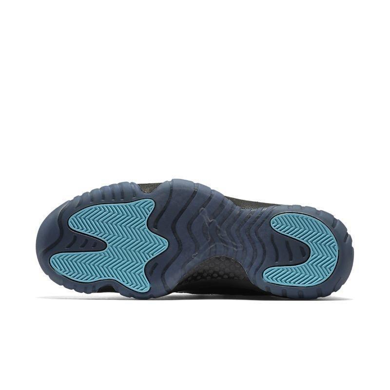 Air Jordan 11 Retro High &