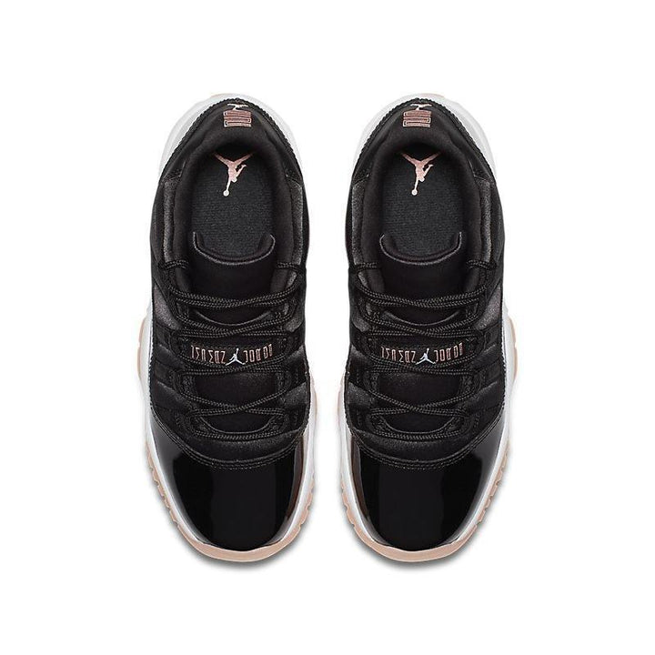 Air Jordan 11 Retro Low &
