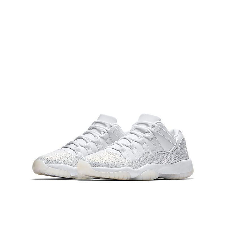 Air Jordan 11 Retro Low &