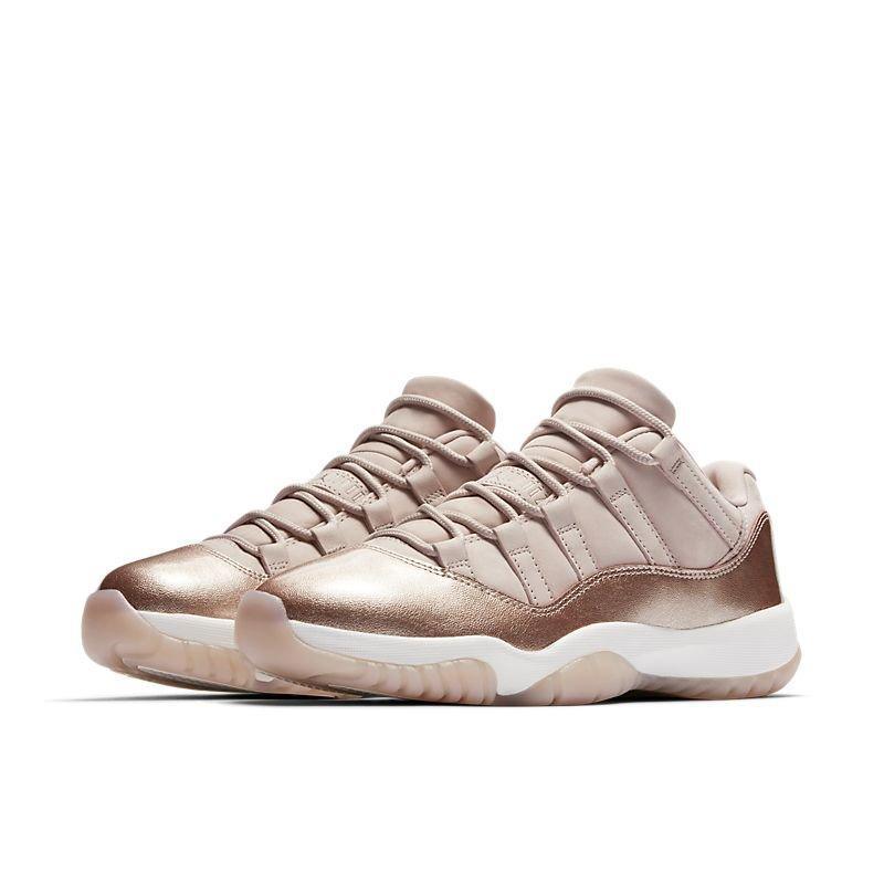 Air Jordan 11 Retro Low &