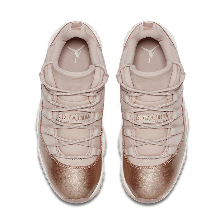 Air Jordan 11 Retro Low &