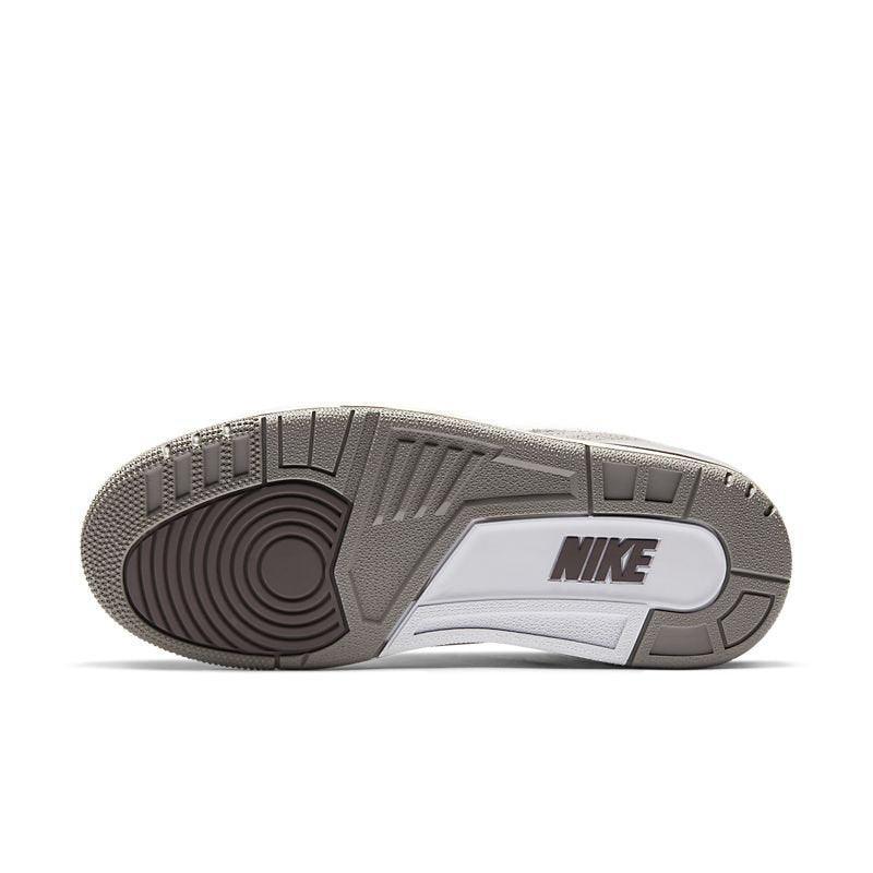 Air Jordan 3 Retro &