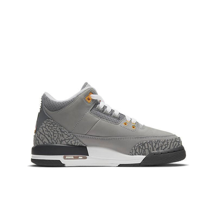 Air Jordan 3 Retro &