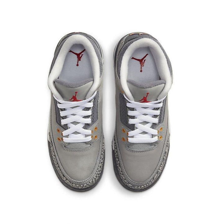 Air Jordan 3 Retro &