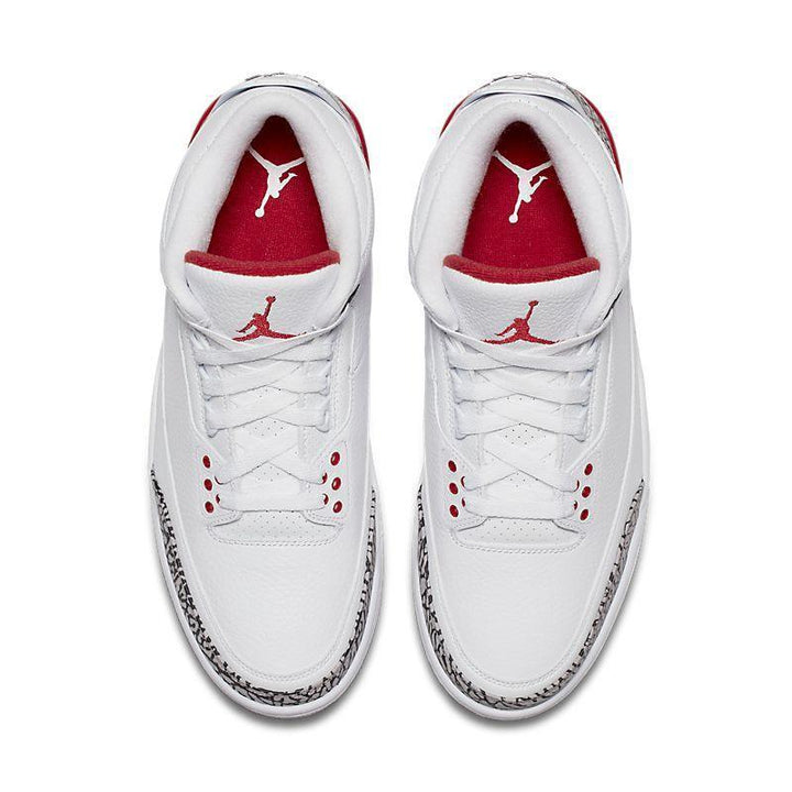 Air Jordan 3 Retro &