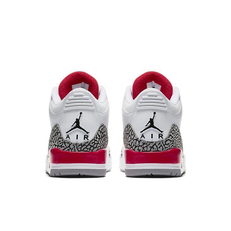 Air Jordan 3 Retro &