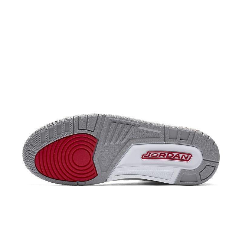 Air Jordan 3 Retro &