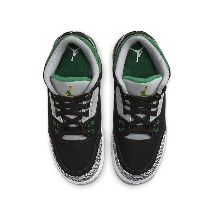 Air Jordan 3 Retro &