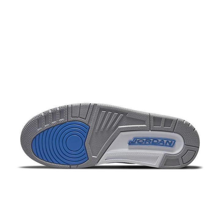 Air Jordan 3 Retro &