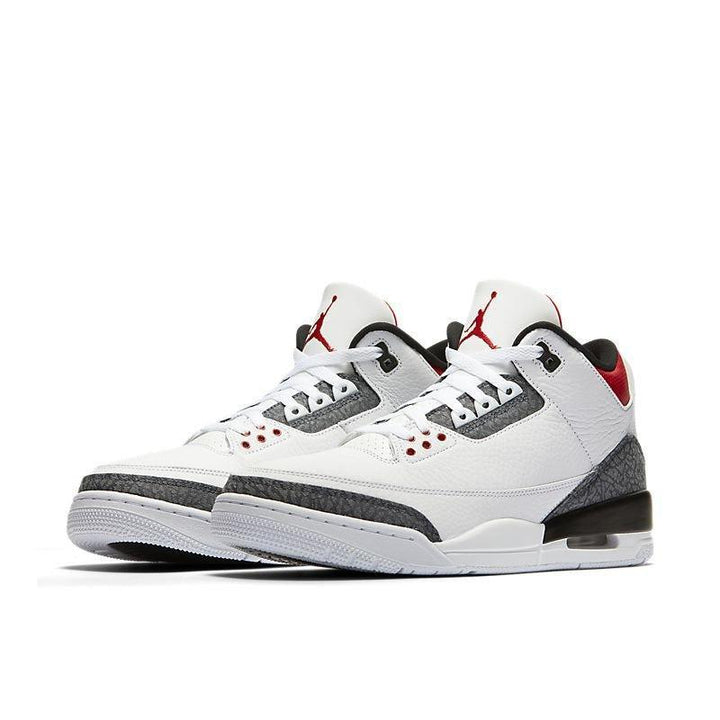 Air Jordan 3 Retro &