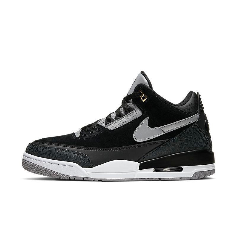 Air Jordan 3 Retro &