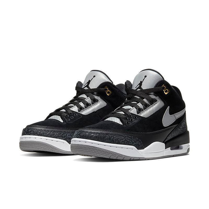 Air Jordan 3 Retro &