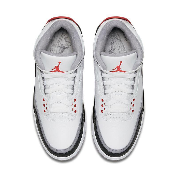 Air Jordan 3 Retro &