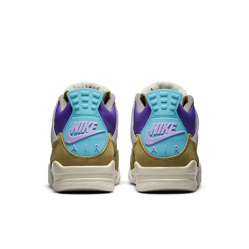 Air Jordan 4 Retro &