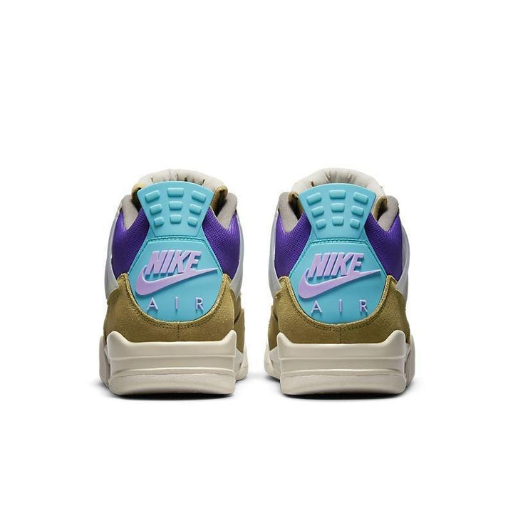 Air Jordan 4 Retro &