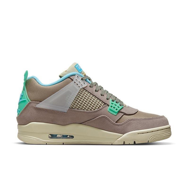 Air Jordan 4 Retro &