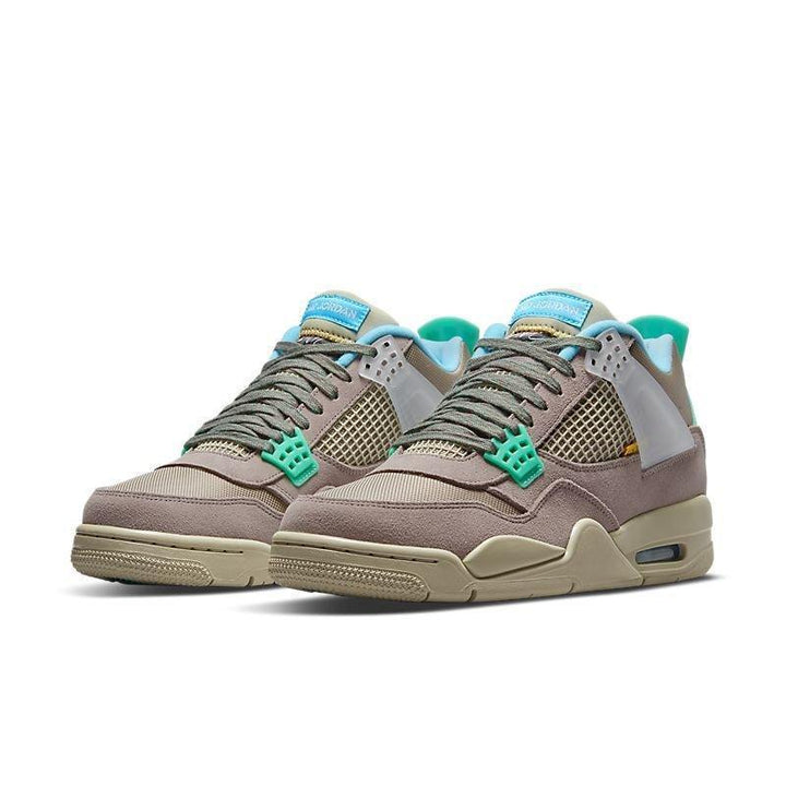 Air Jordan 4 Retro &