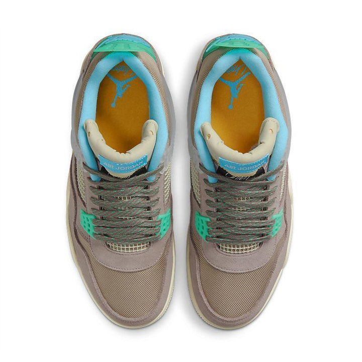 Air Jordan 4 Retro &