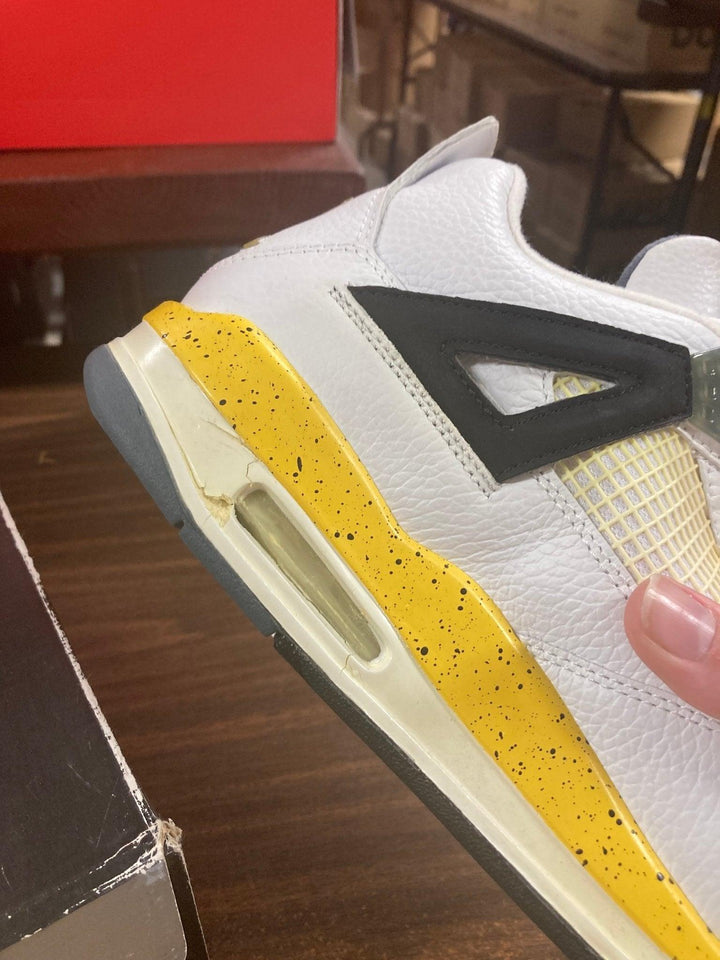 Air Jordan 4 Retro Tour Yellow / Rare Air