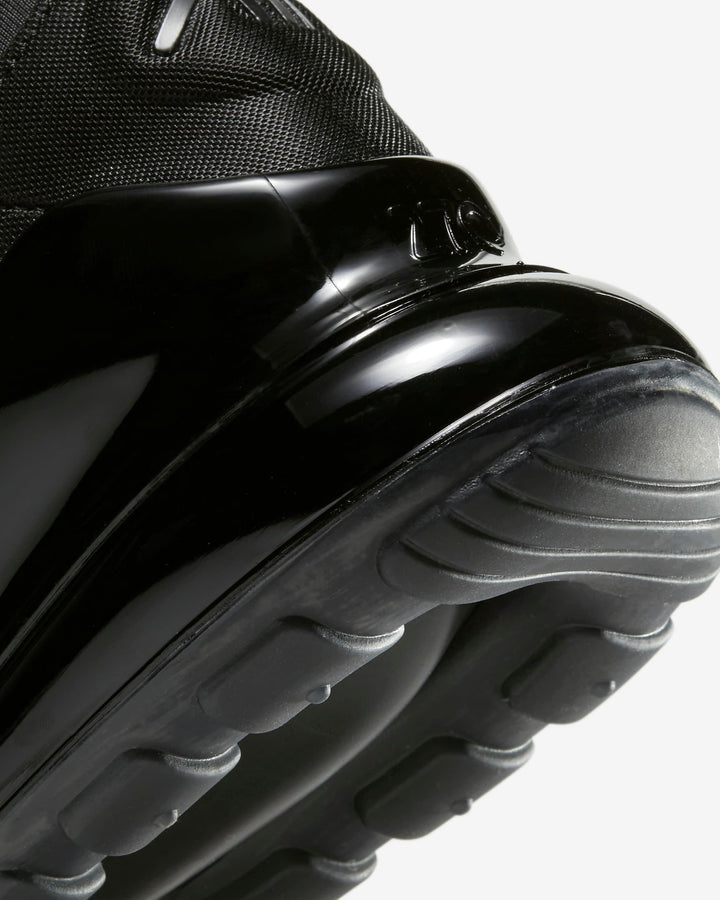 Nike Air Max 270 &