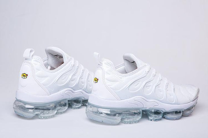 Nike Air VaporMax Plus &