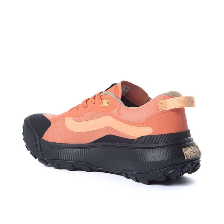 VANS sneakers and streetwear collection at STORE 7994