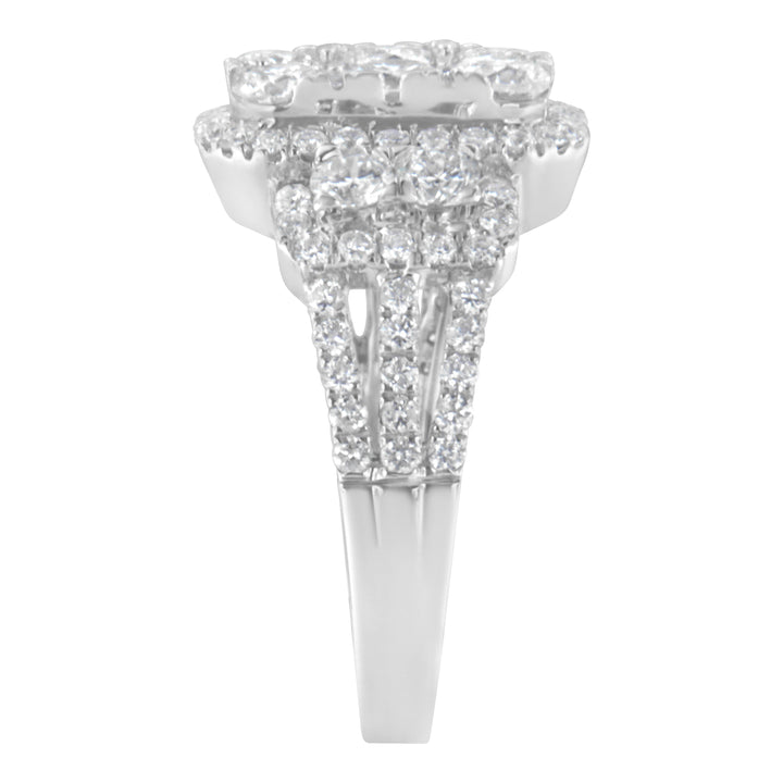 14K White Gold 2 1/4 Cttw Diamond Cocktail Cluster Ring (G-H Color, SI2-I1 Clarity) - Size 7