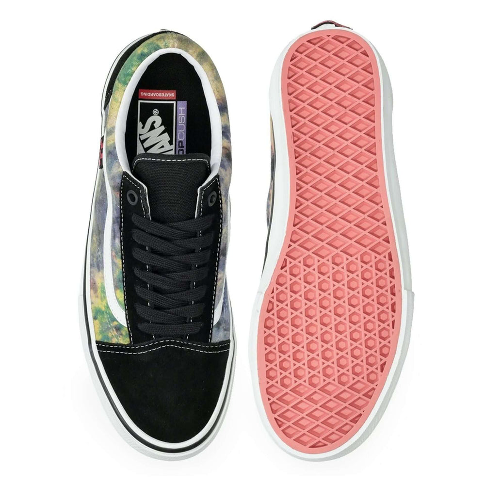 VANS sneakers and streetwear collection at STORE 7994