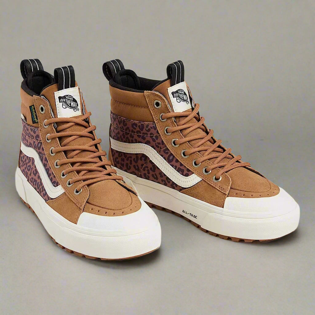 VANS sneakers and streetwear collection at STORE 7994