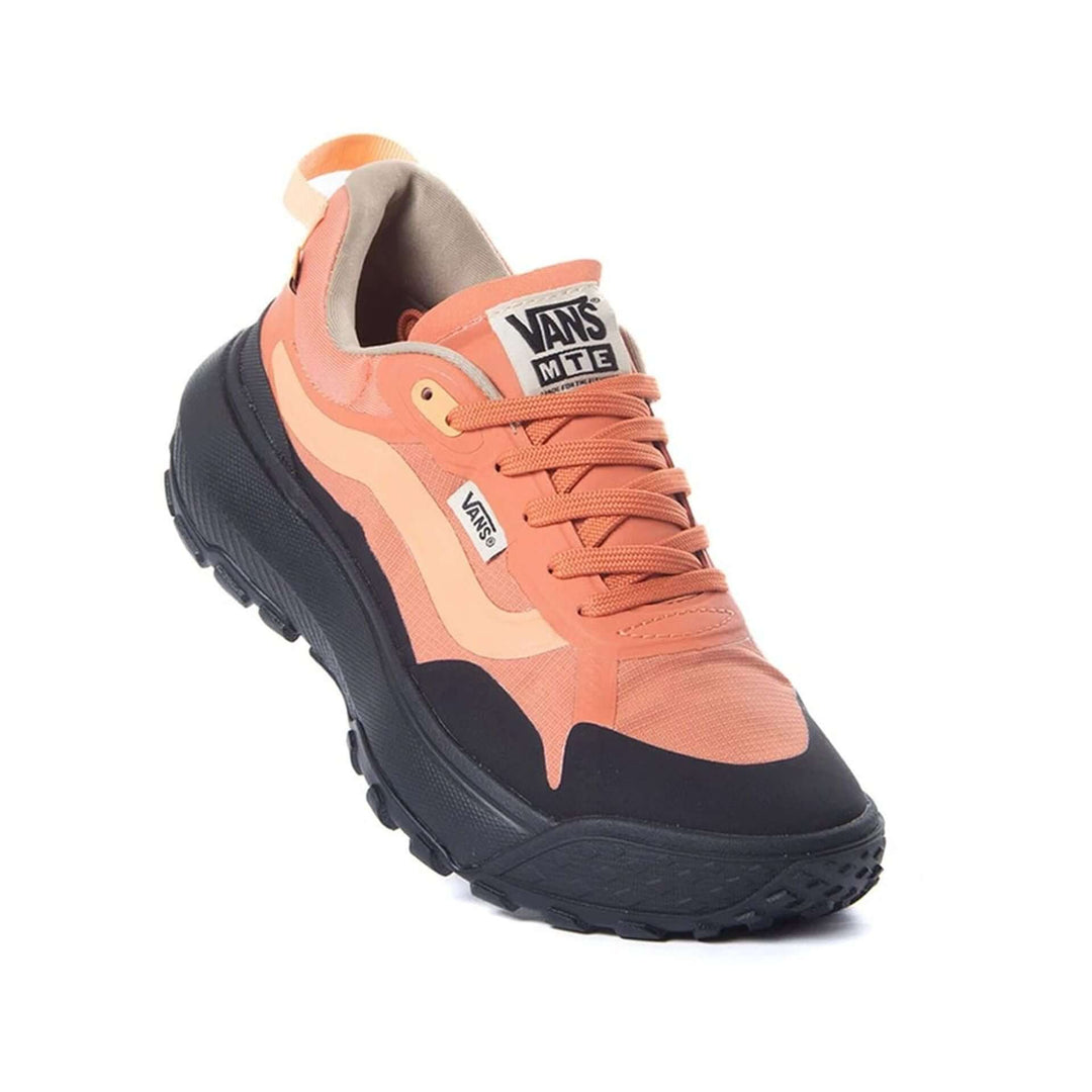 VANS sneakers and streetwear collection at STORE 7994