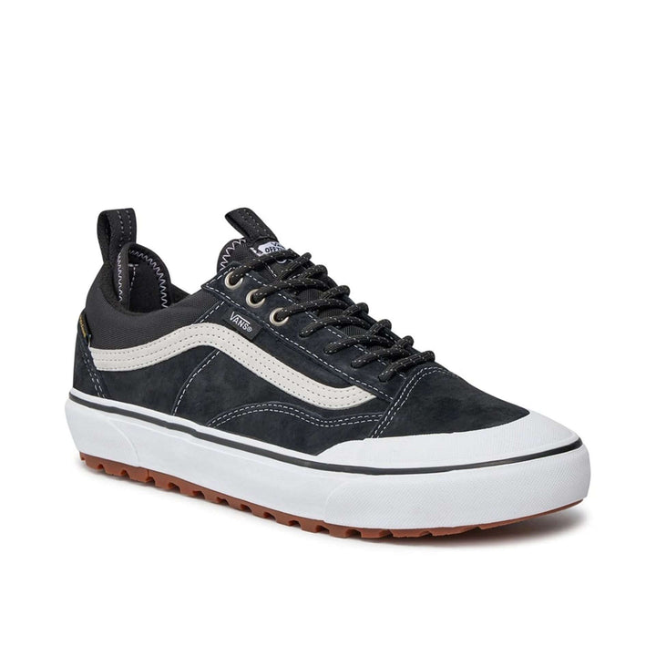 Vans black and white low top unisex leather Sneakers