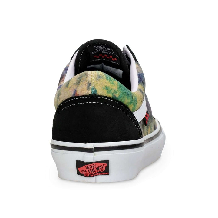 VANS sneakers and streetwear collection at STORE 7994