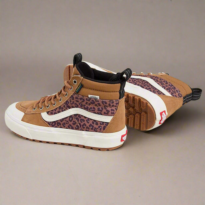 VANS sneakers and streetwear collection at STORE 7994