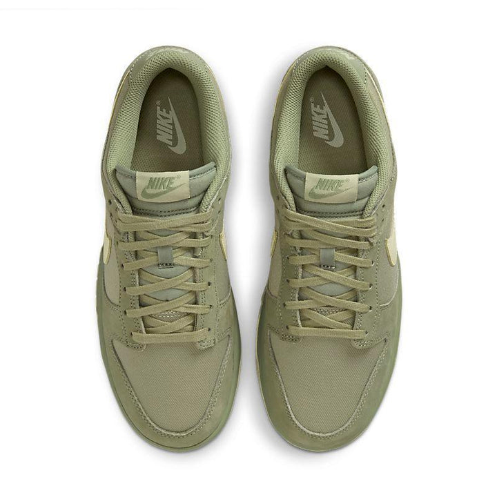 Nike Dunk Low Retro &