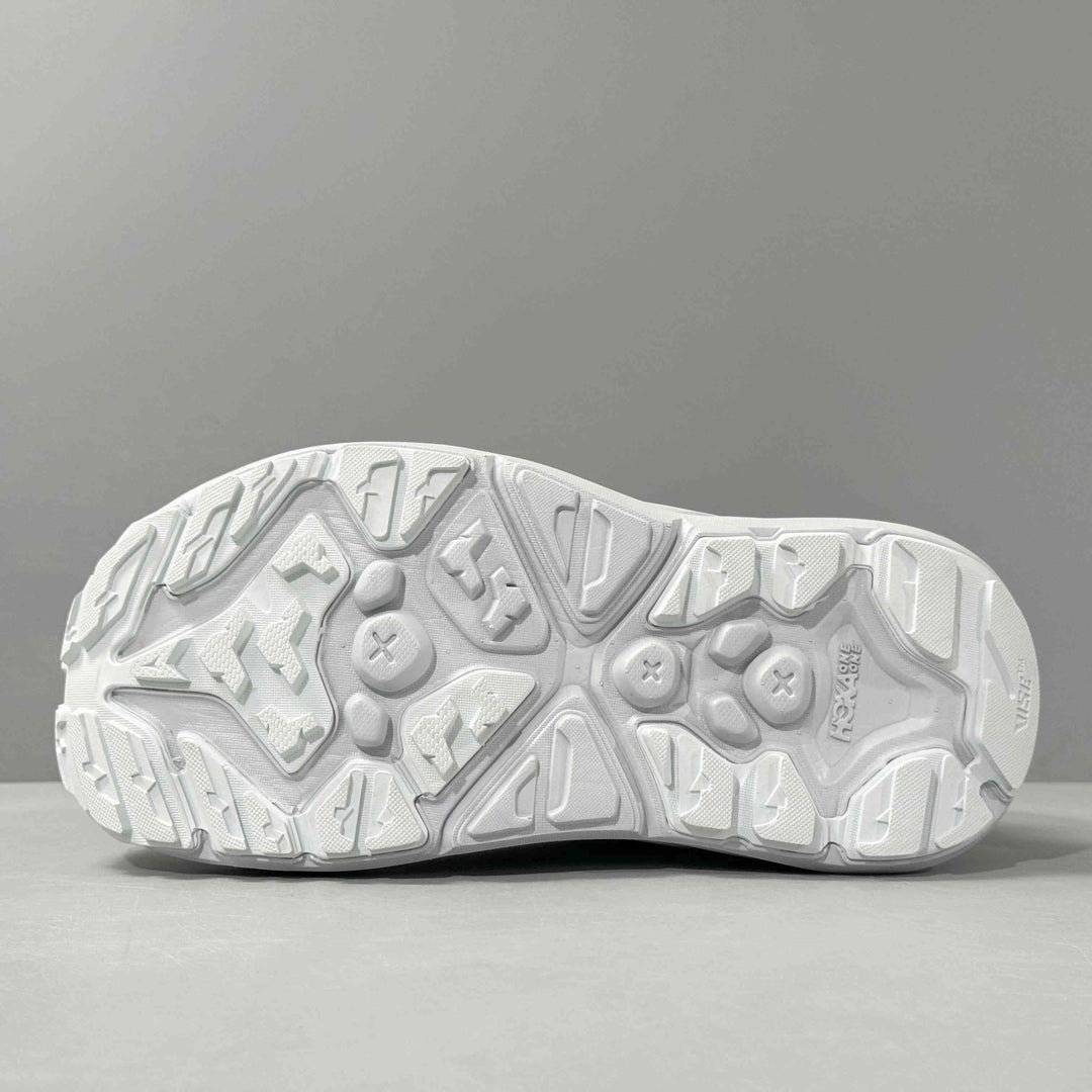 Hoka One One Hopara 2 &