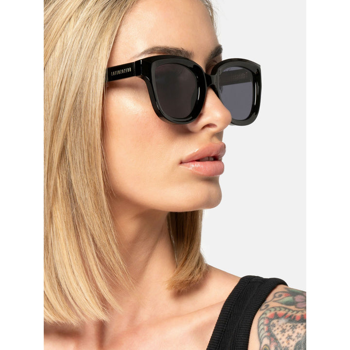 Black stylish Italian designed affordable sunglasses with UV protection.