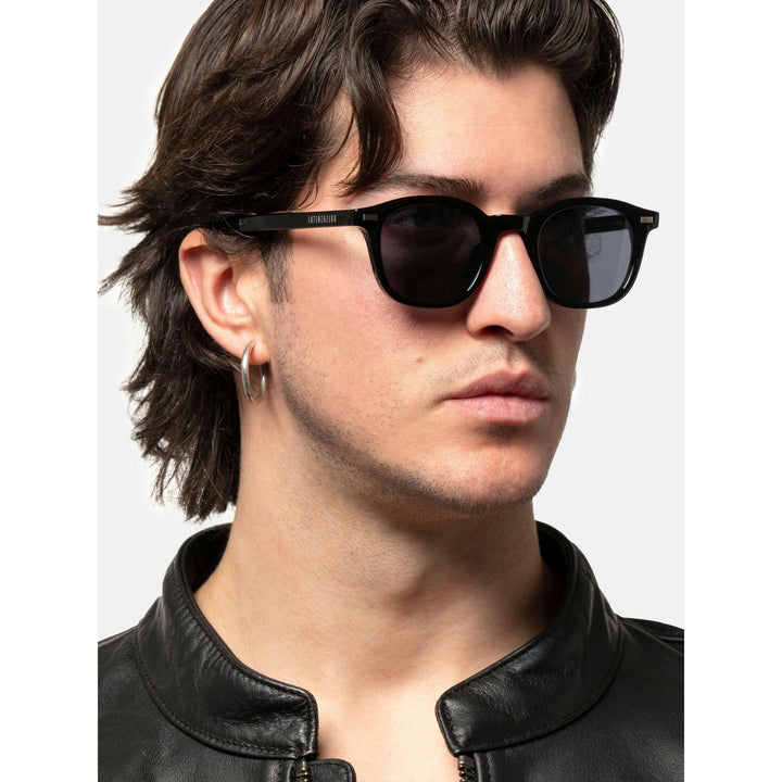 Black stylish Italian designed affordable sunglasses with UV protection.