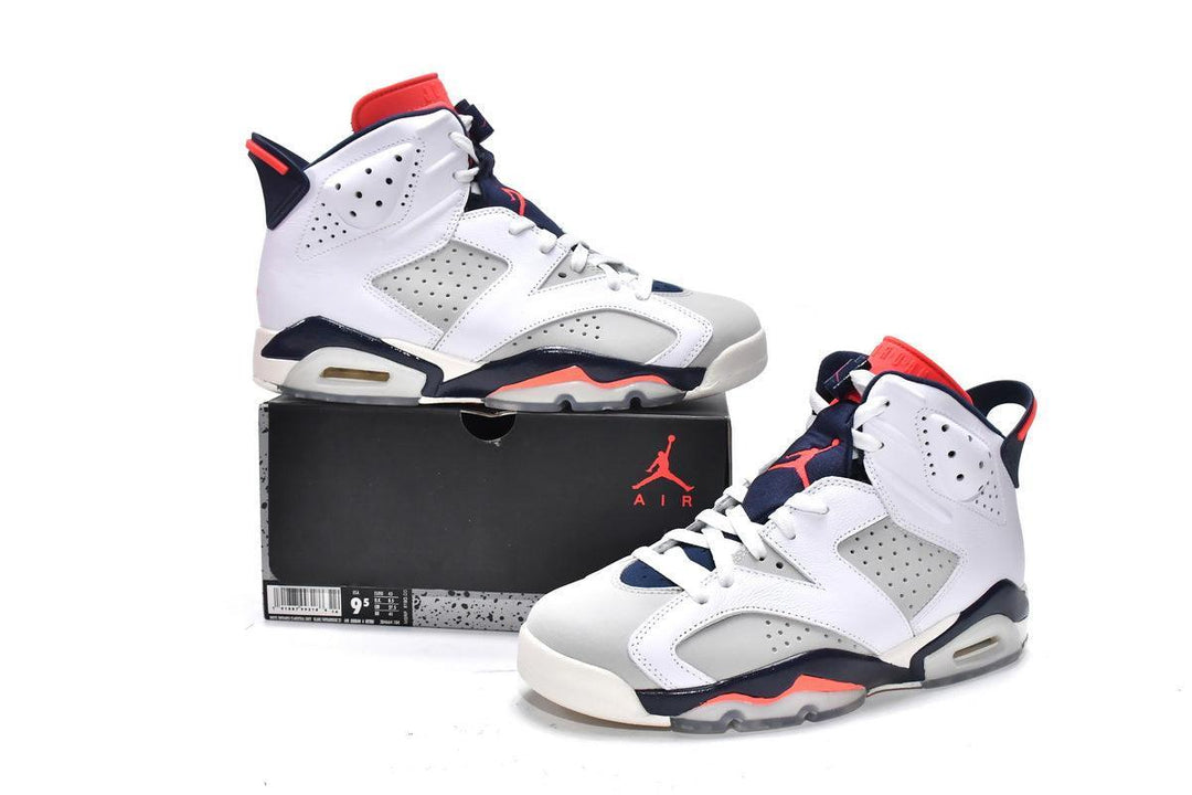 Air Jordan 6 Retro &