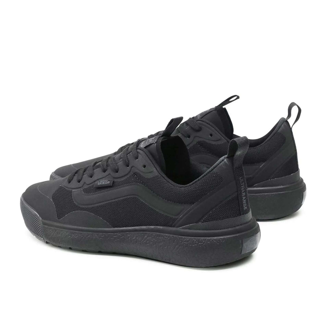 VANS sneakers and streetwear collection at STORE 7994