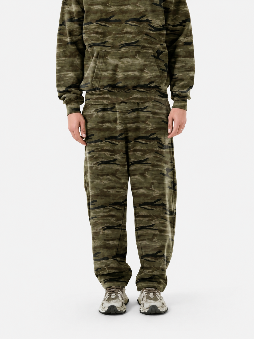 Camo Oversized Heavyweight Curved-Leg Sweatpants