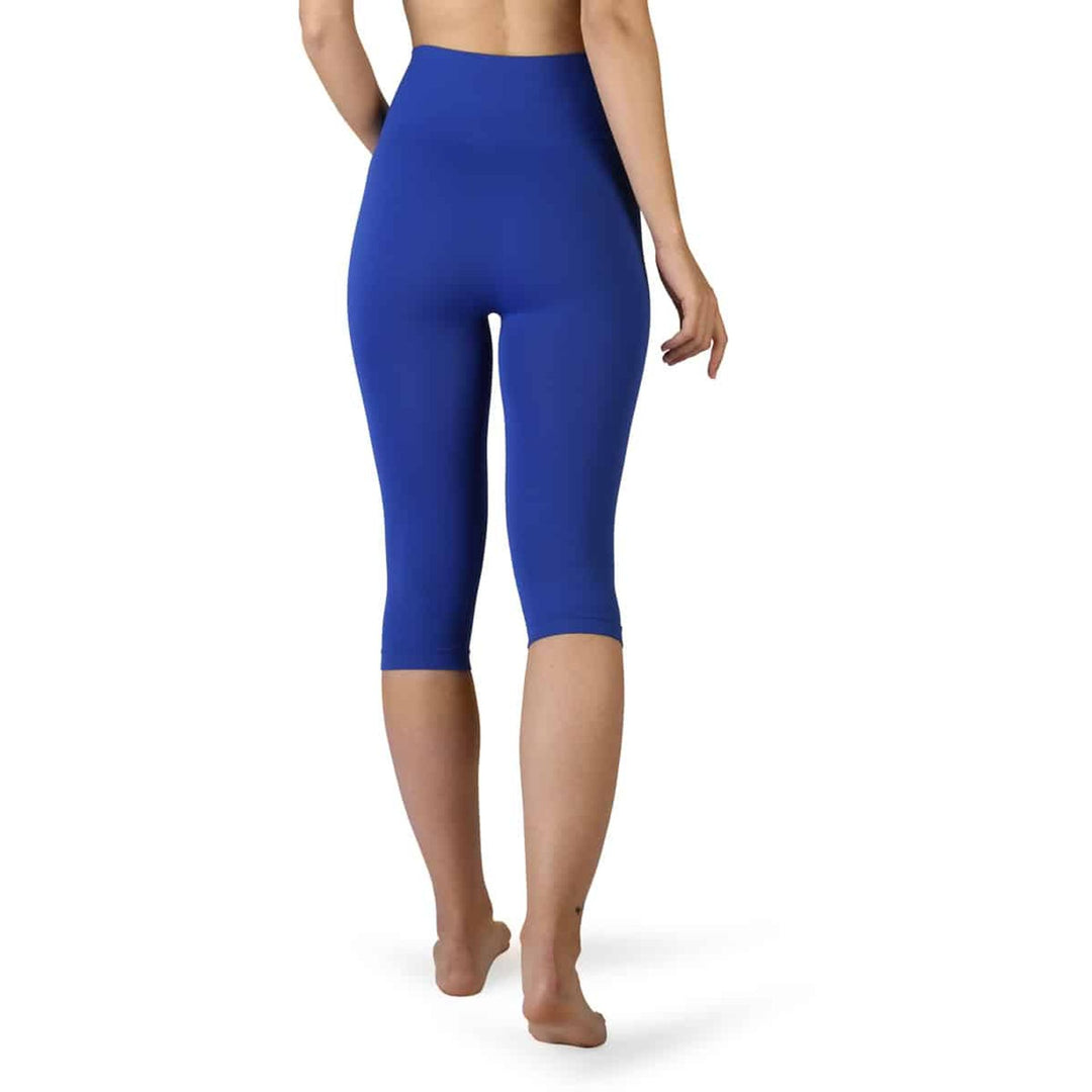 BodyBoo seamless shapewear for women – made in Italy BodyBoo sculpting bodysuit with tummy control BodyBoo high-waist shaping shorts in nude and black Italian BodyBoo compression leggings – firm control BodyBoo invisible control briefs for smooth silhouet
